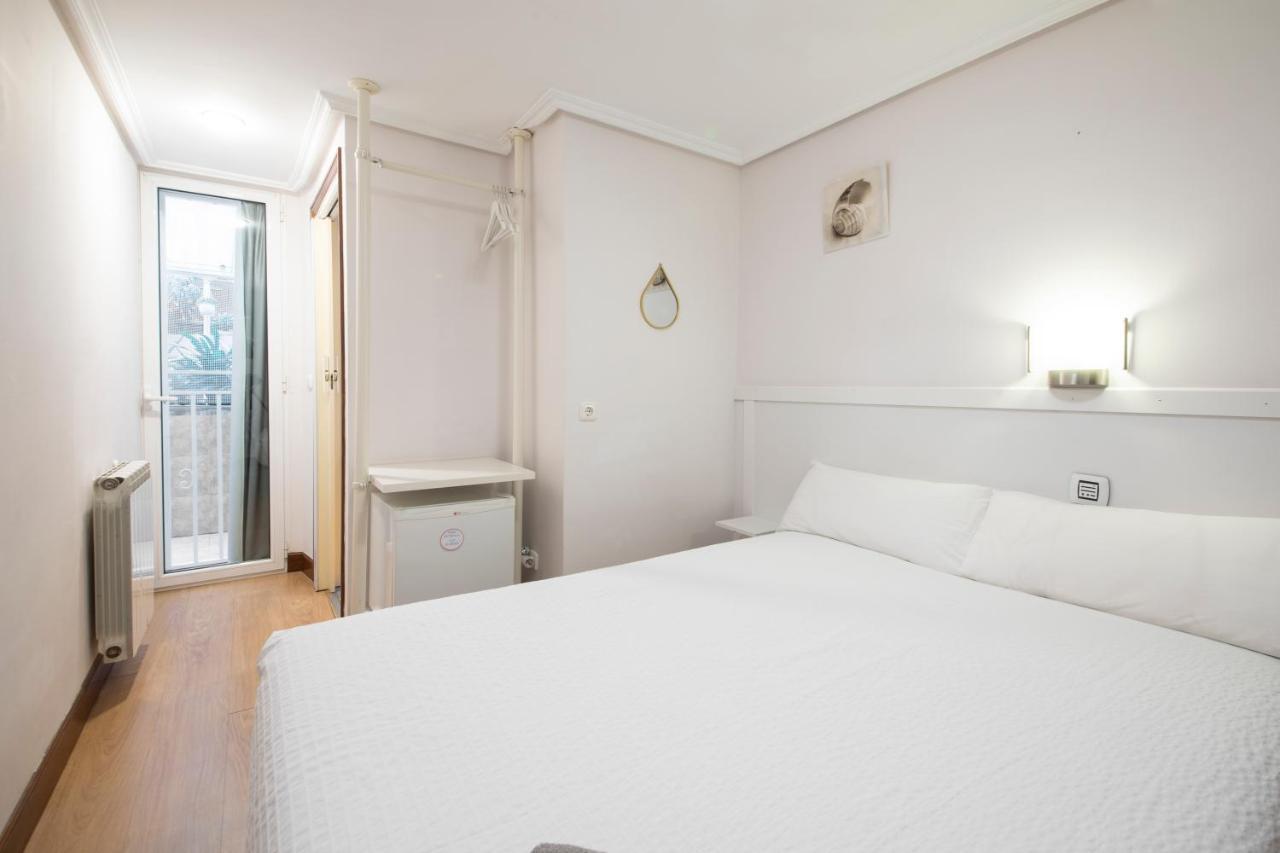 Pension Santa Clara San Sebastian Bagian luar foto